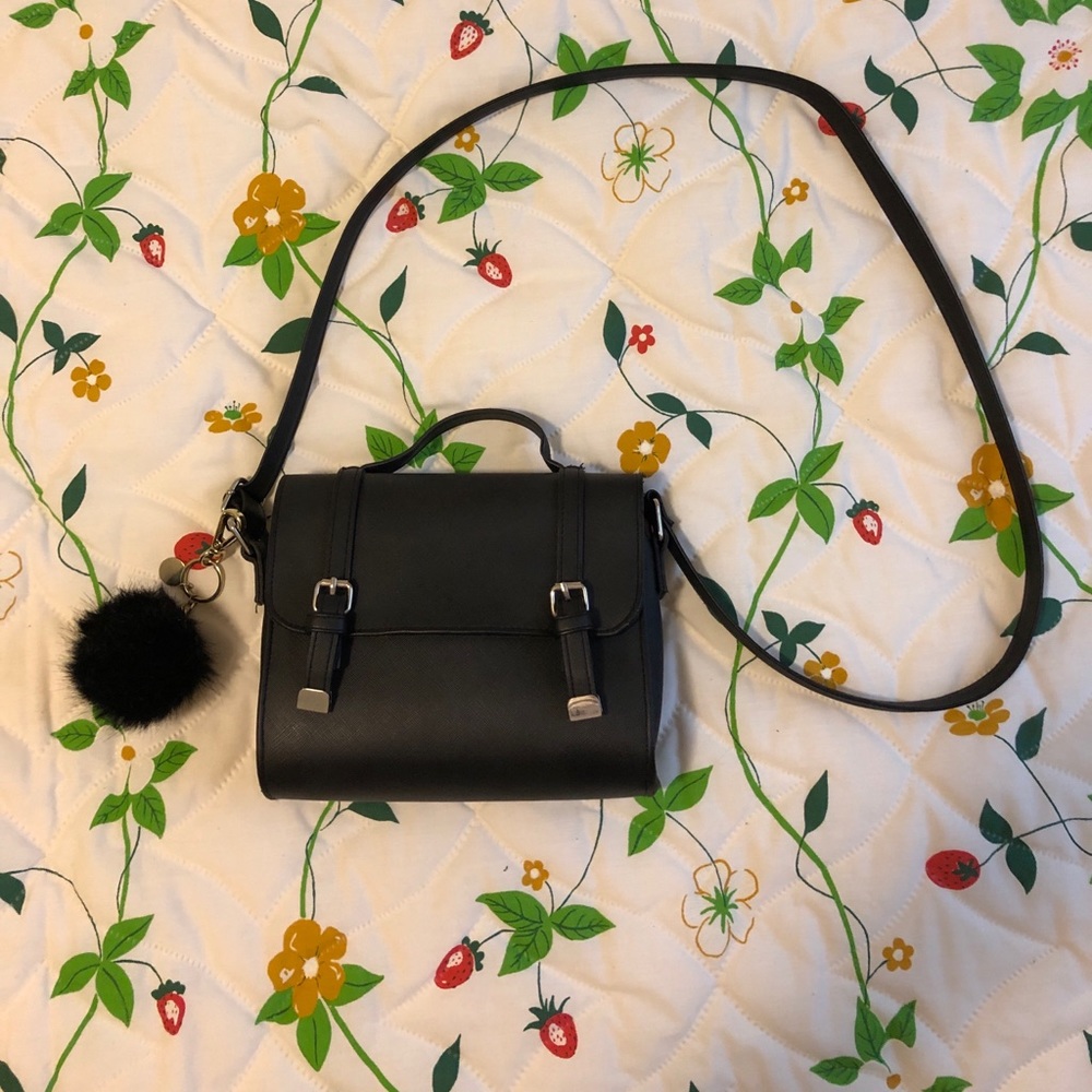 brandy melville crossbody purse